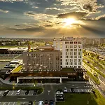 Qosmo Brasov Hotel